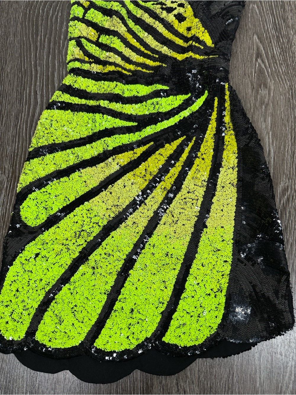 Retrofete Arabelle Sequin Dress in Black Neon Yellow - Picture 8 of 13